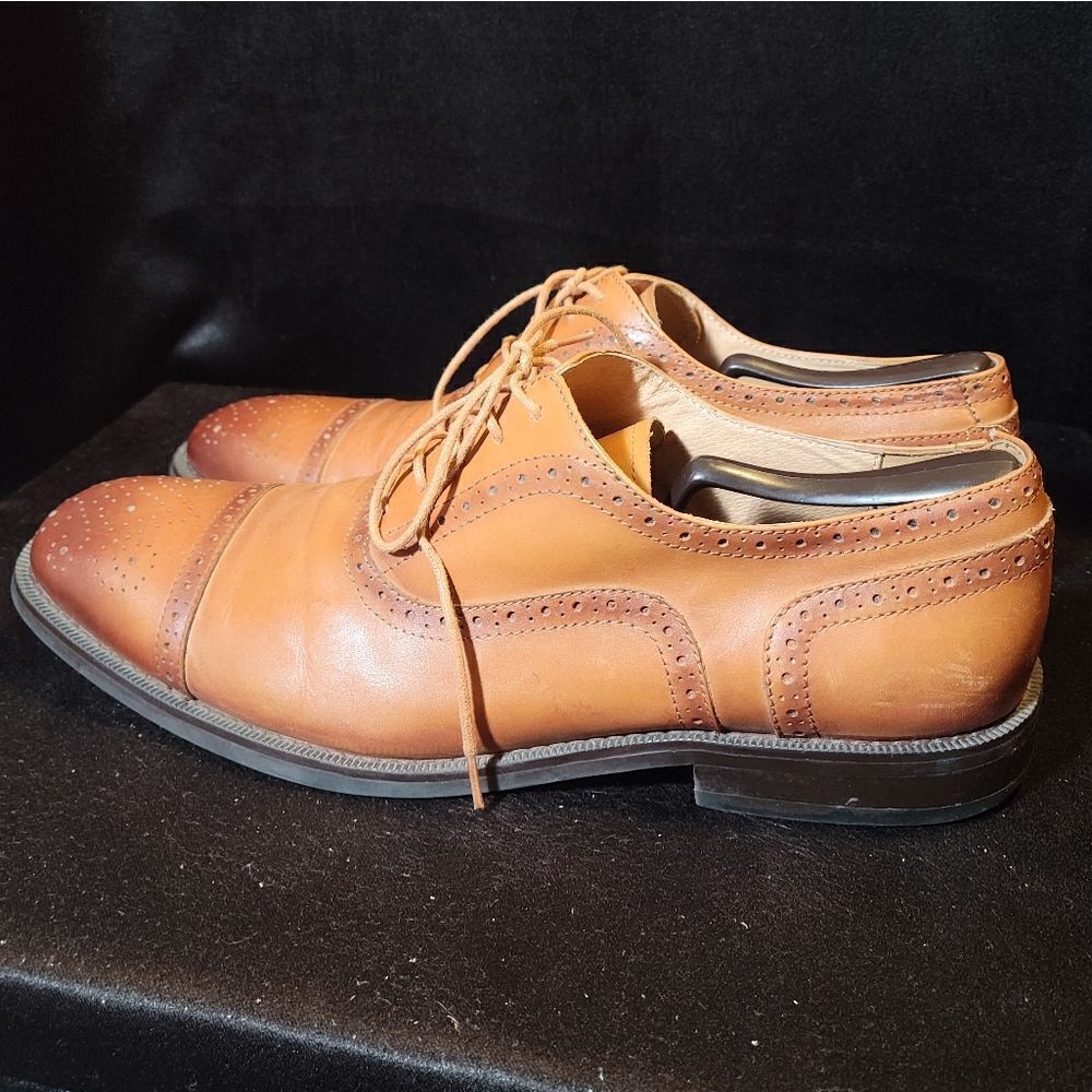 Hart Schaffner Marx men's 10.5 - Picture 5 of 7